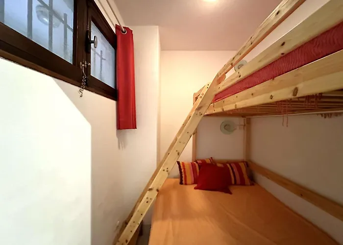 La Baie Climatise, Vue Mer, Pour 4 Personnes Avec Piscine Sur La Presqu'ile De Giens A Apartment *