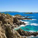 La Baie Climatise, Vue Mer, Pour 4 Personnes Avec Piscine Sur La Presqu'ile De Giens A *
