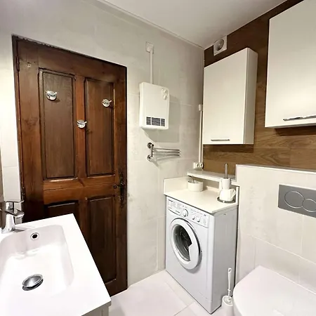 Appartement La Baie Climatise, Vue Mer, Pour 4 Personnes Avec Piscine Sur La Presqu'ile De Giens A *